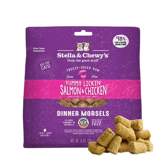 STELLA N CHEWY'S FREEZE DRIED SALMON + CHICKEN 8OZ FOR CATS